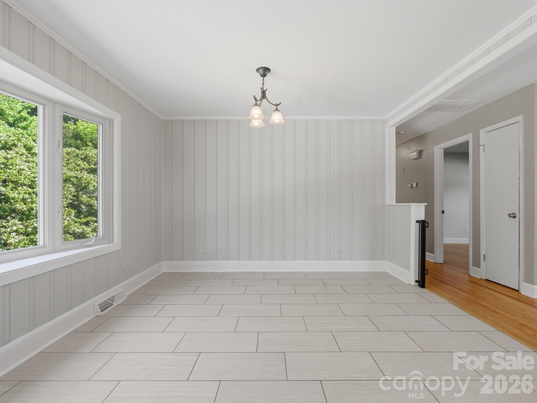7401 Woodstream Drive Property Photo 15