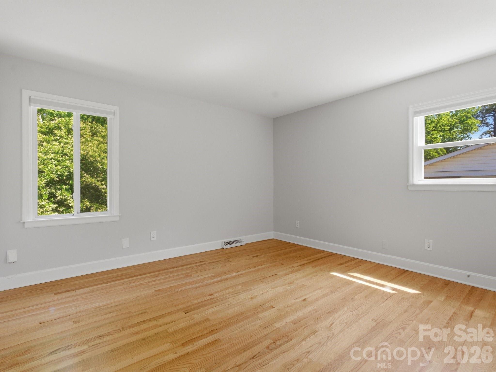 7401 Woodstream Drive Property Photo 17