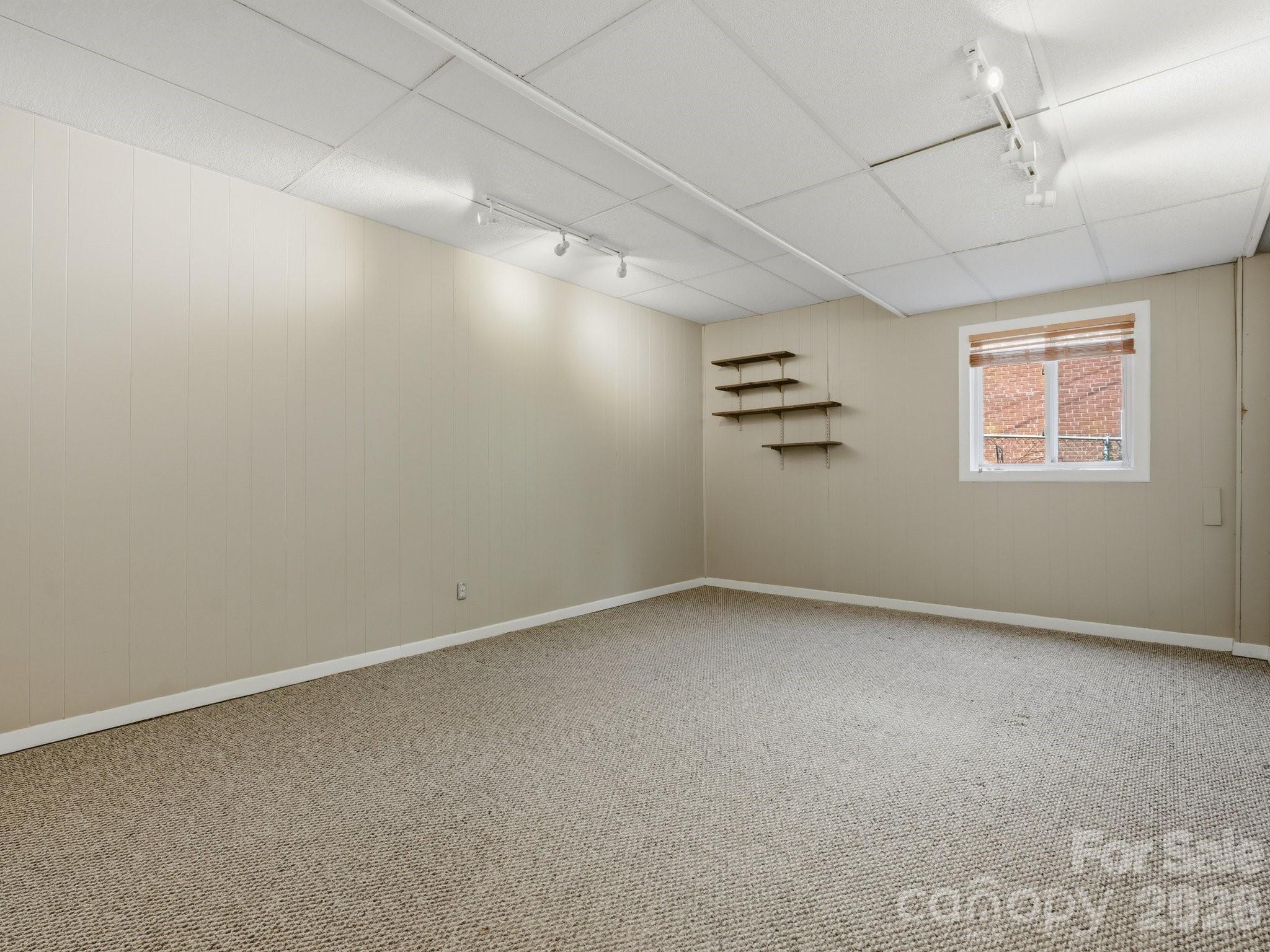 7401 Woodstream Drive Property Photo 32