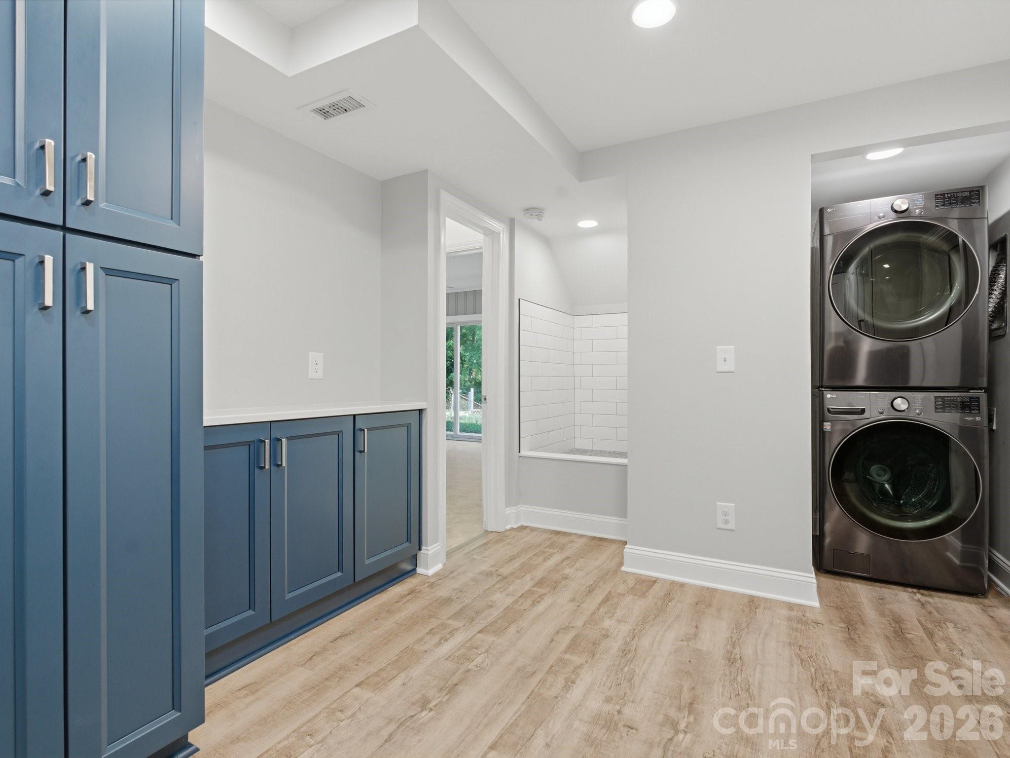 7401 Woodstream Drive Property Photo 36