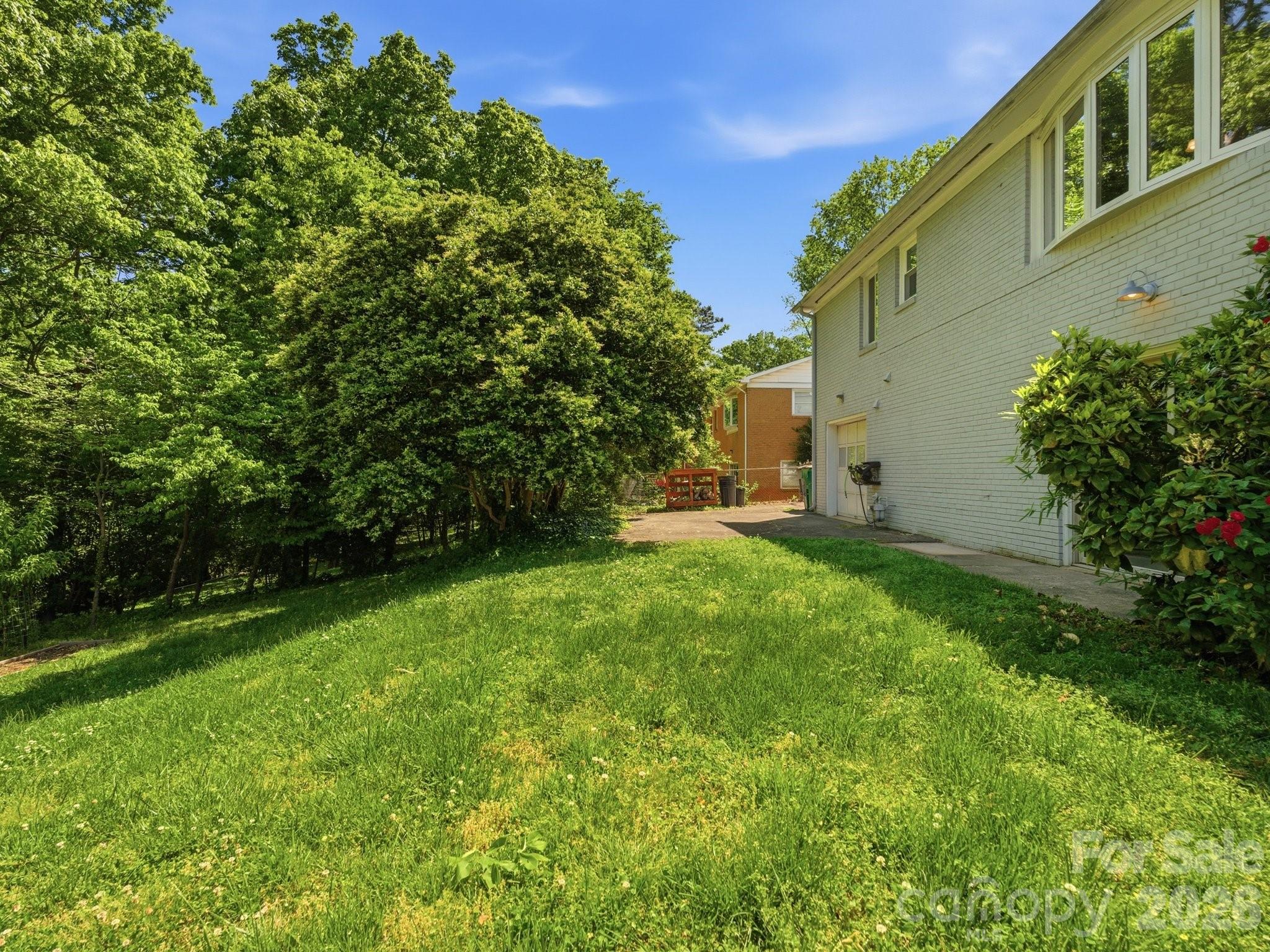 7401 Woodstream Drive Property Photo 38