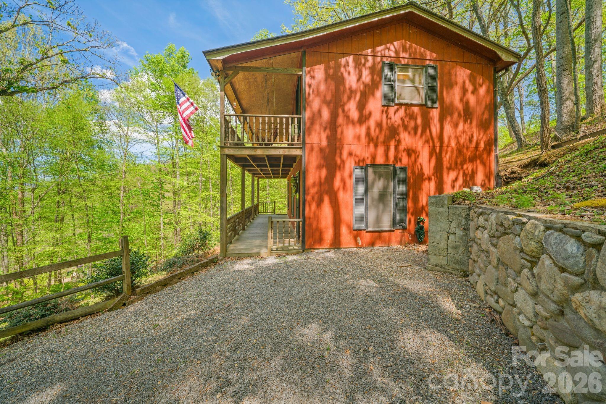149 Greentree Lane Property Photo 4