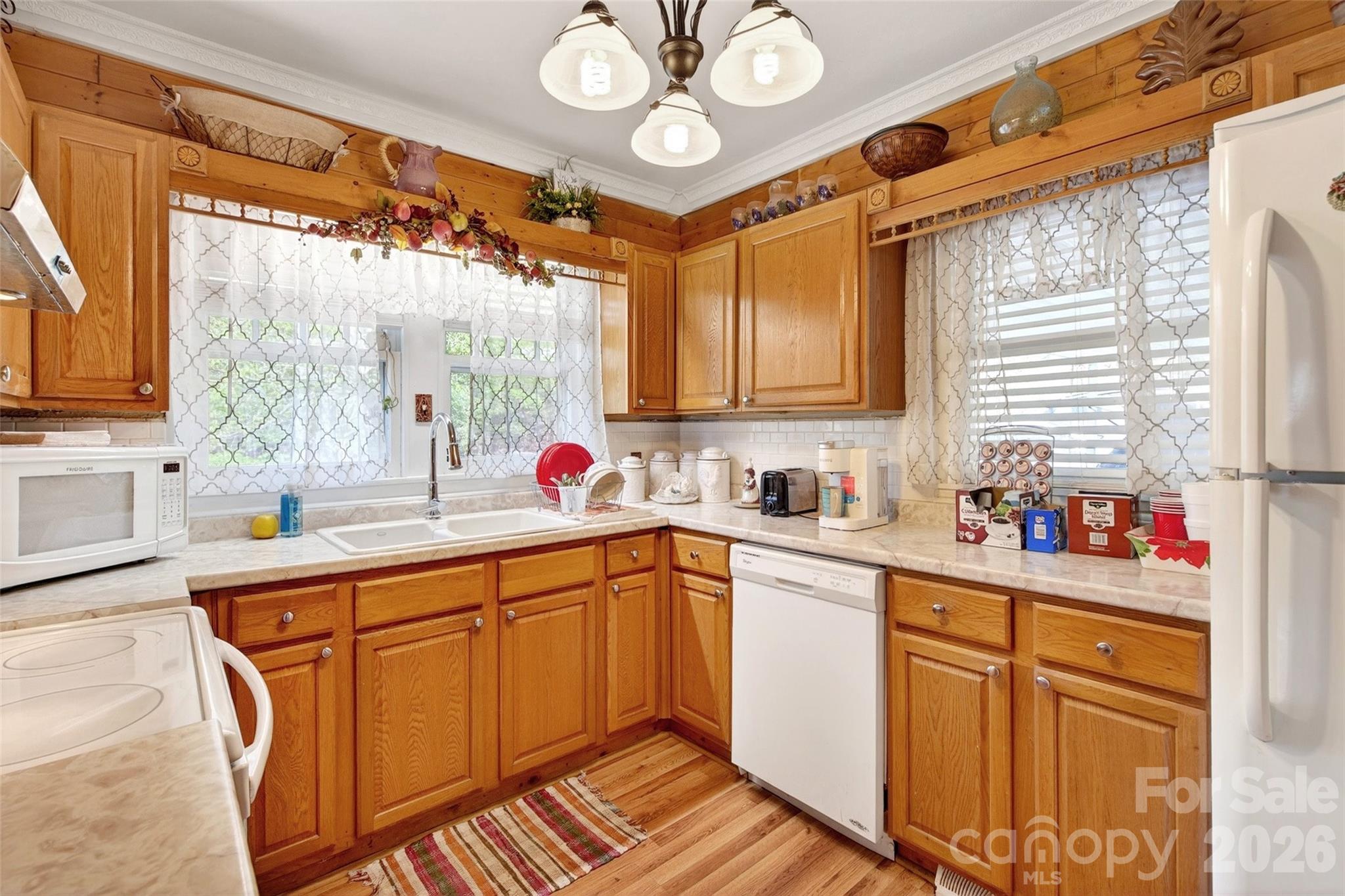 6507 S 226 Highway Property Photo 14