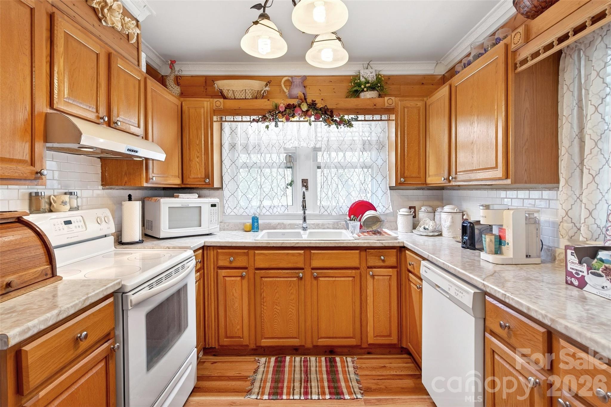 6507 S 226 Highway Property Photo 15