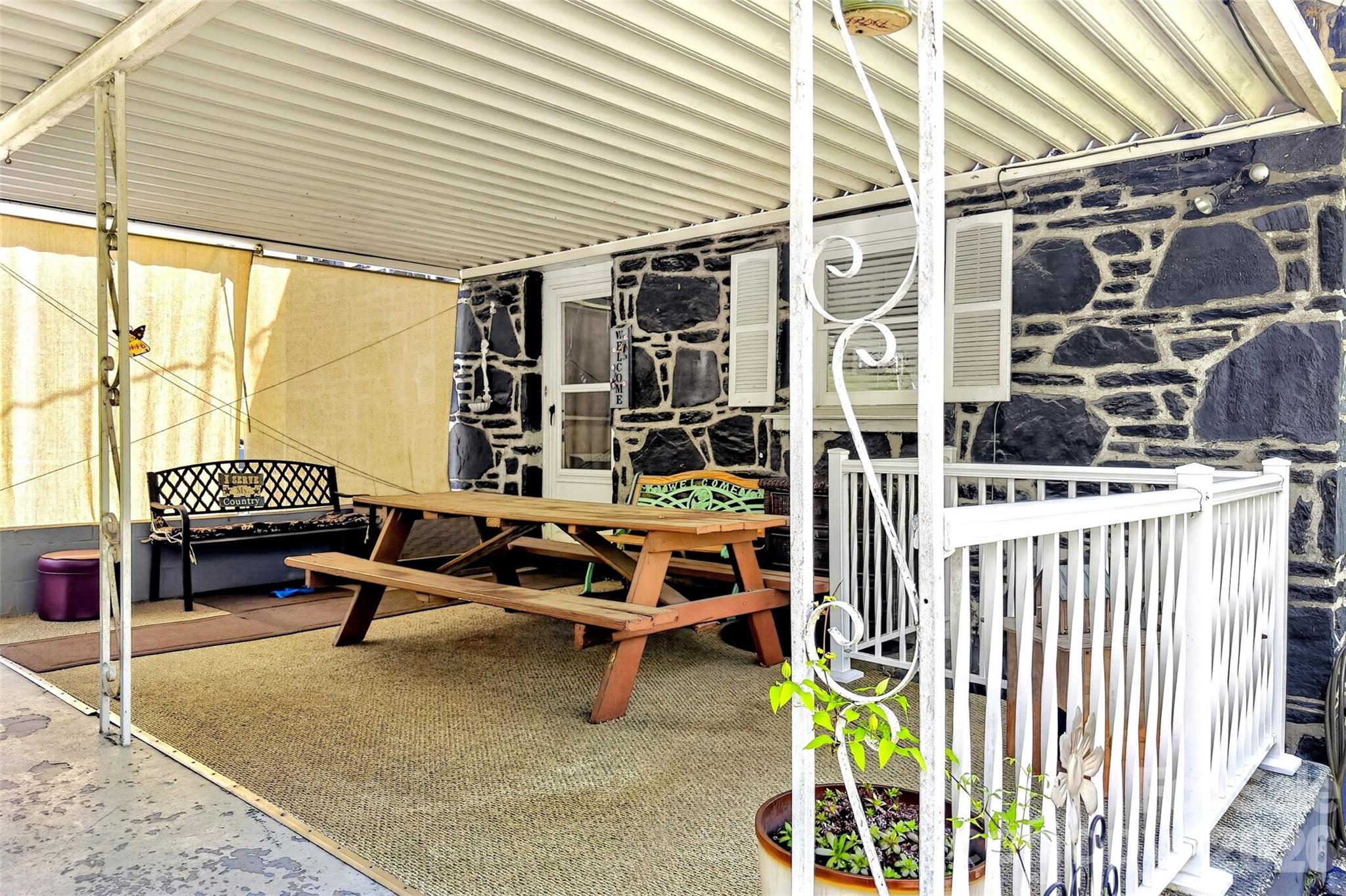 6507 S 226 Highway Property Photo 34