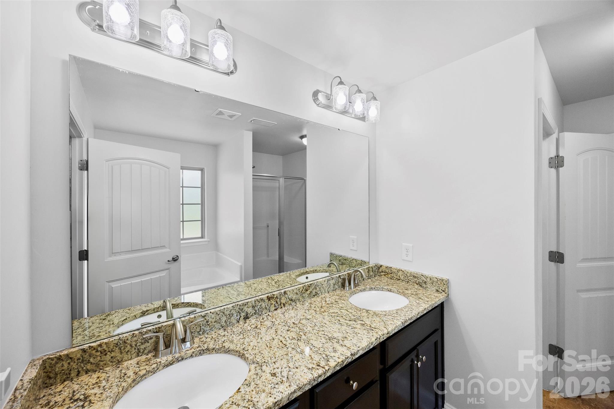 2548 Flintshire Lane Property Photo 17
