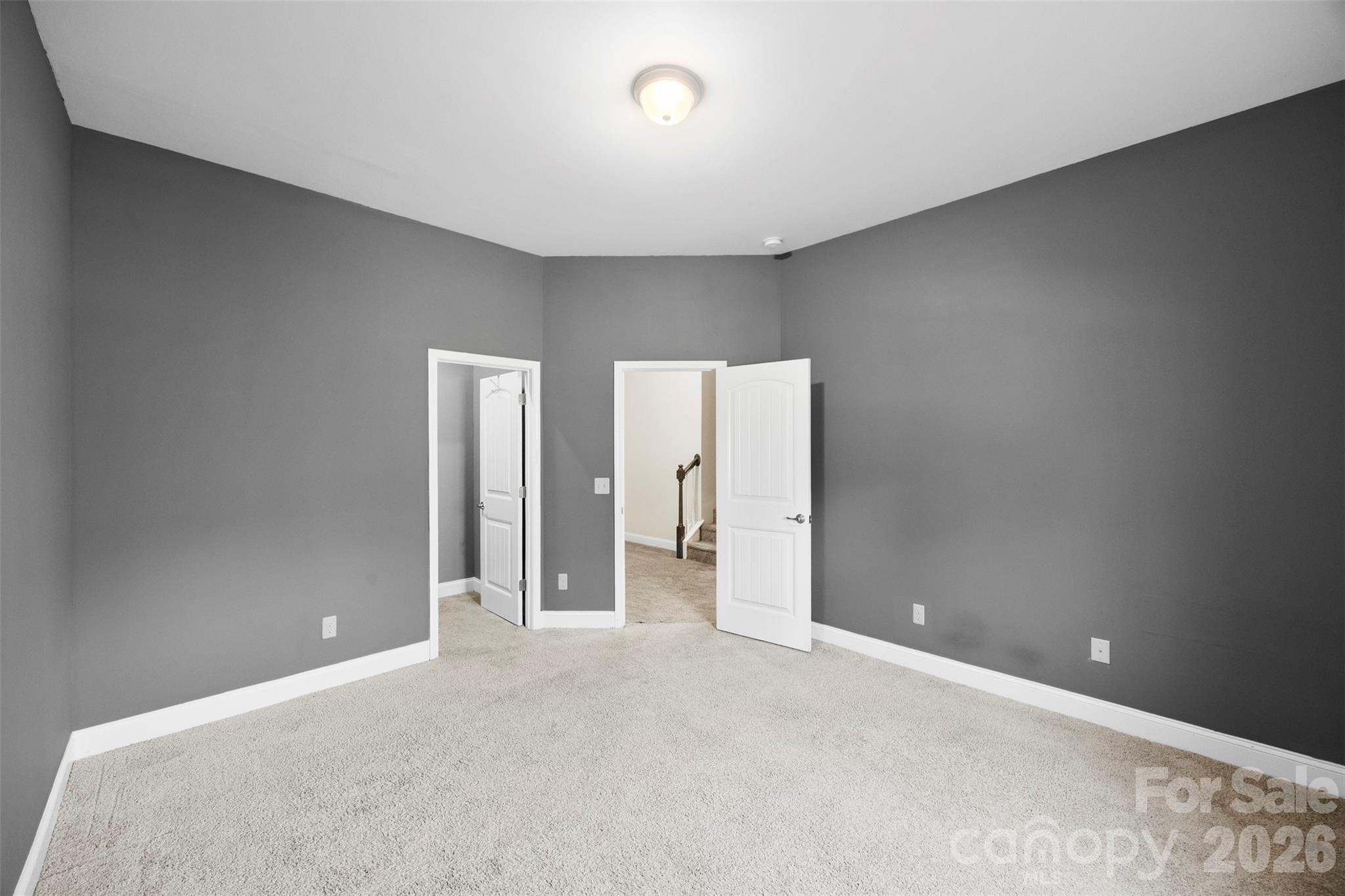 2548 Flintshire Lane Property Photo 27