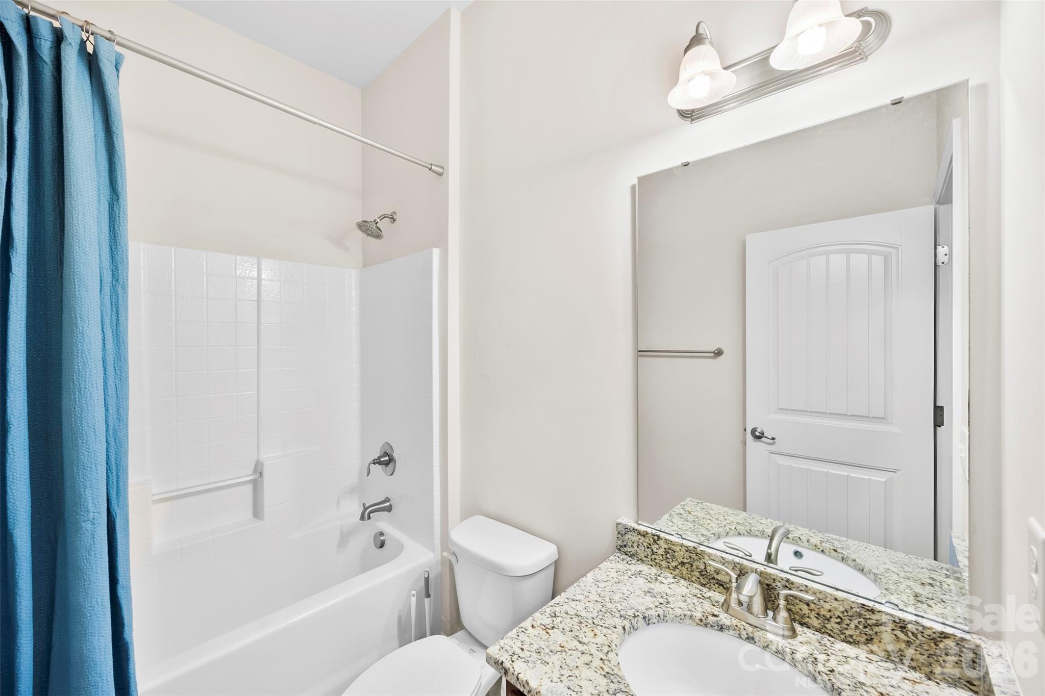 2548 Flintshire Lane Property Photo 32