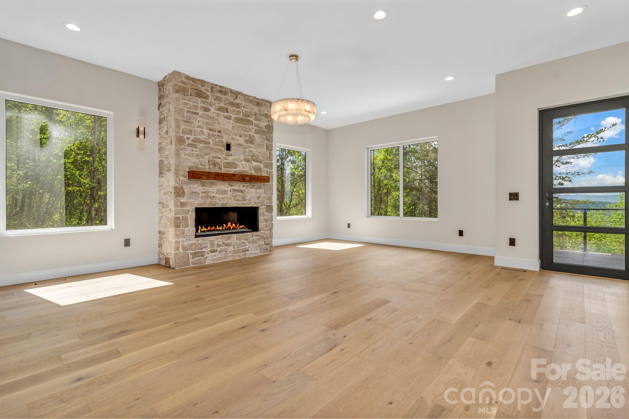 134 View Ridge Parkway Property Photo 9