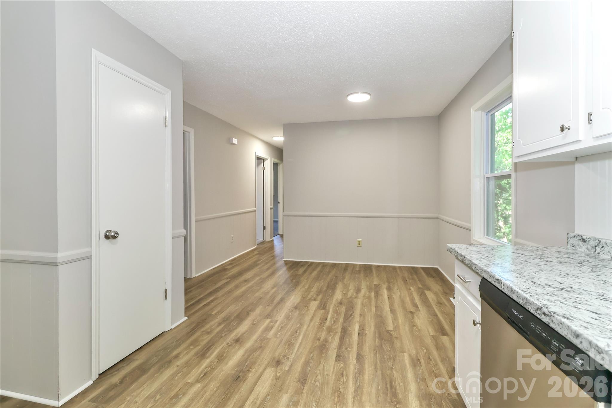 170 Hemingway Lane Property Photo 4