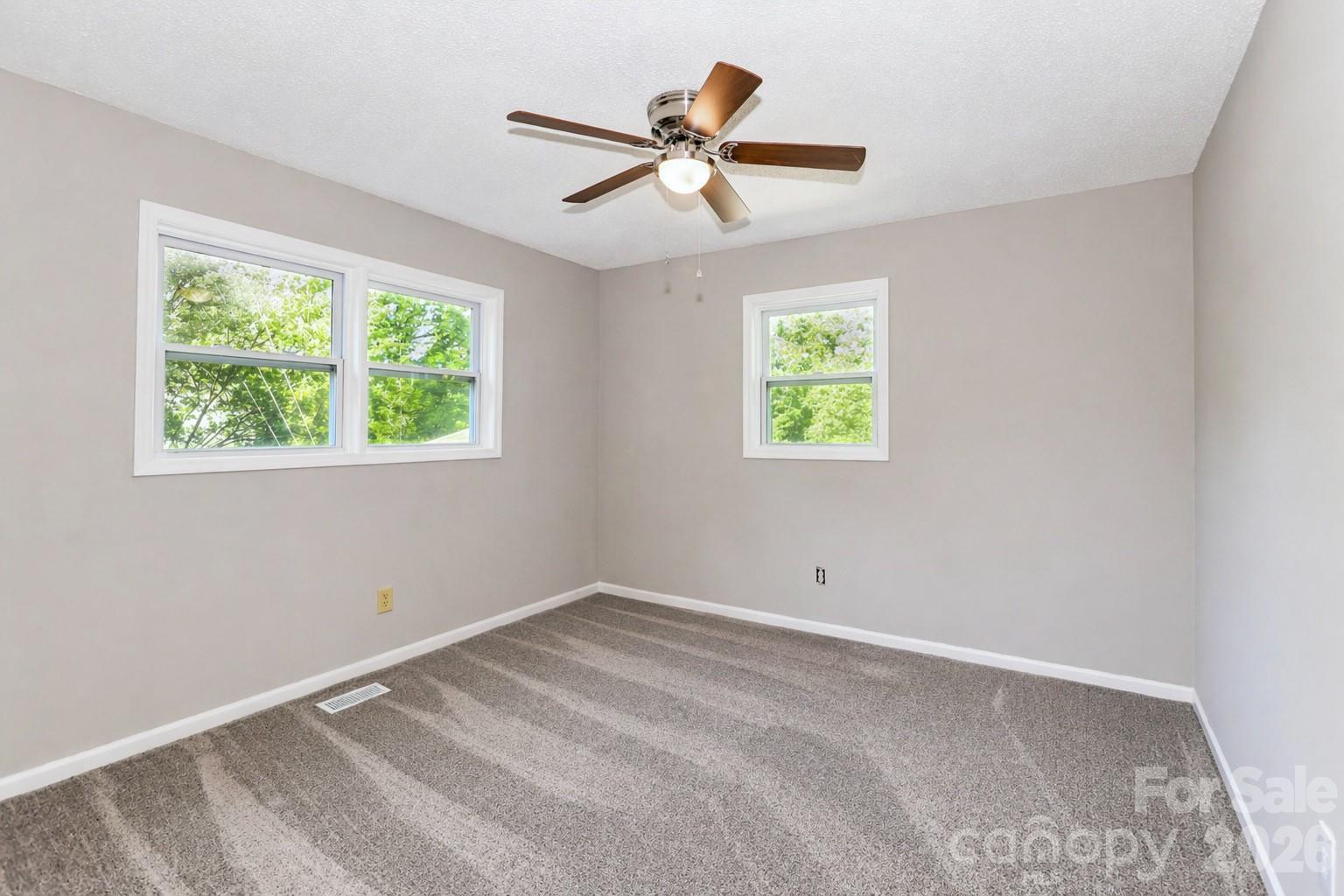 170 Hemingway Lane Property Photo 7