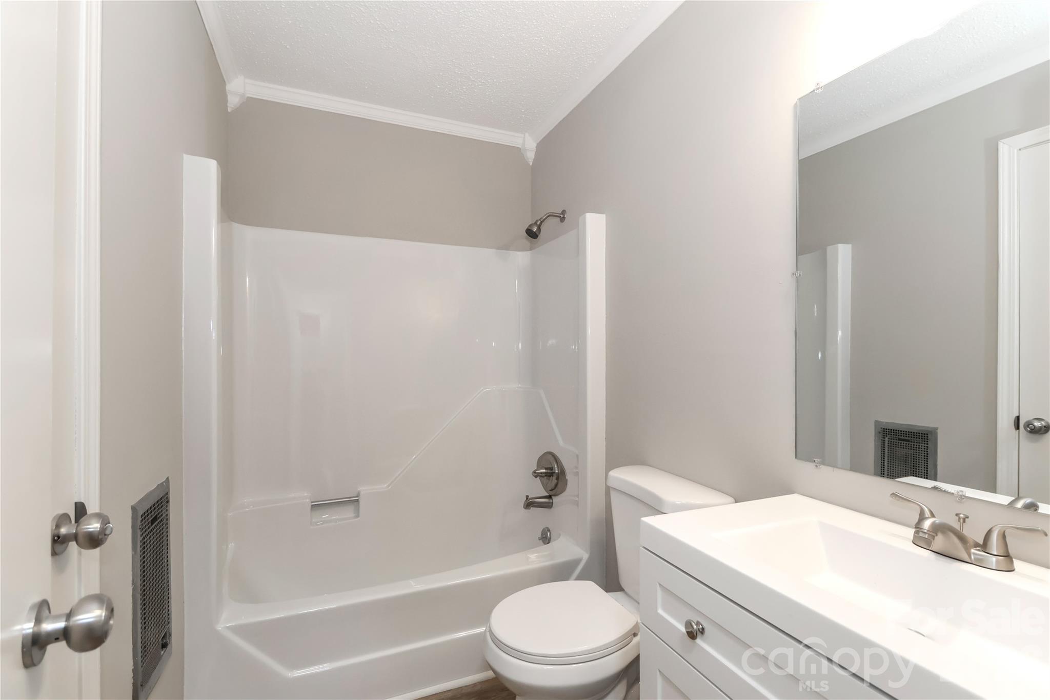 170 Hemingway Lane Property Photo 10