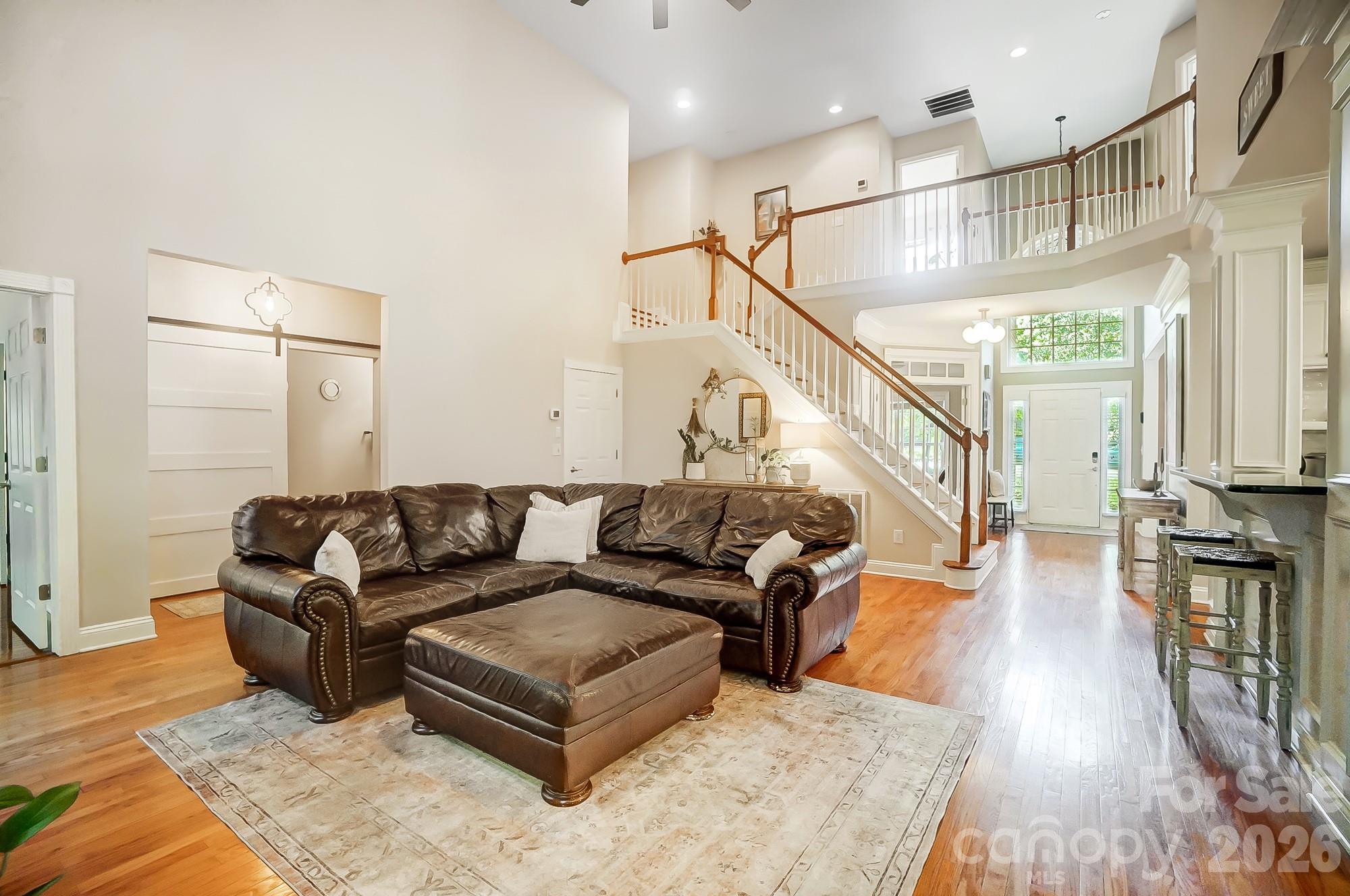 3105 Stanway Court Property Photo 7