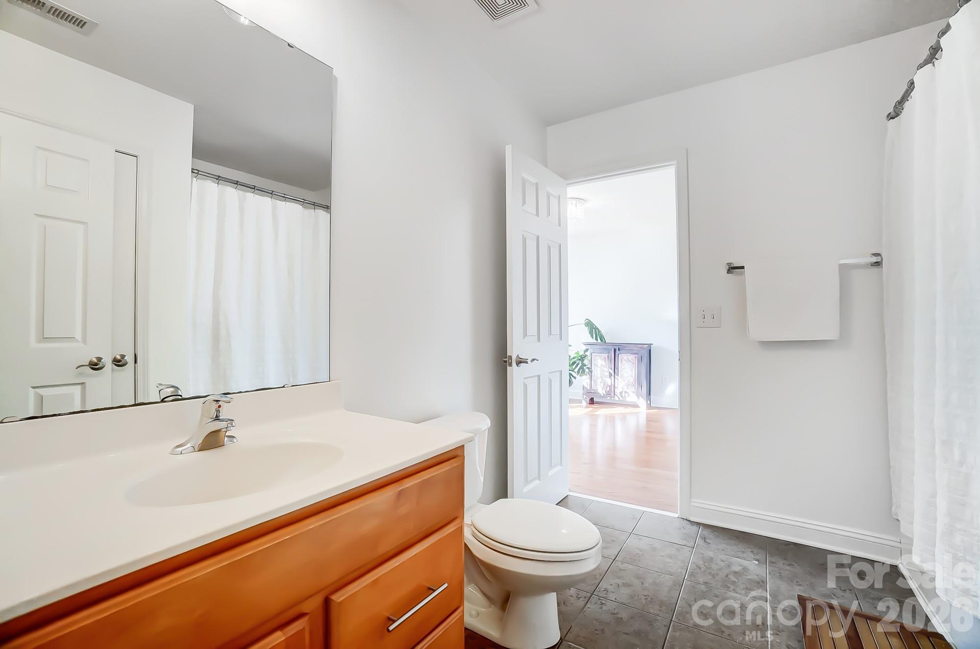 3105 Stanway Court Property Photo 29