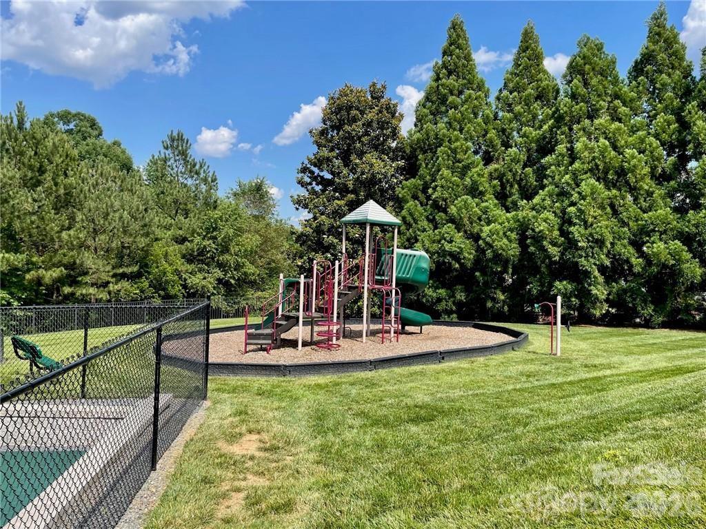 3105 Stanway Court Property Photo 42