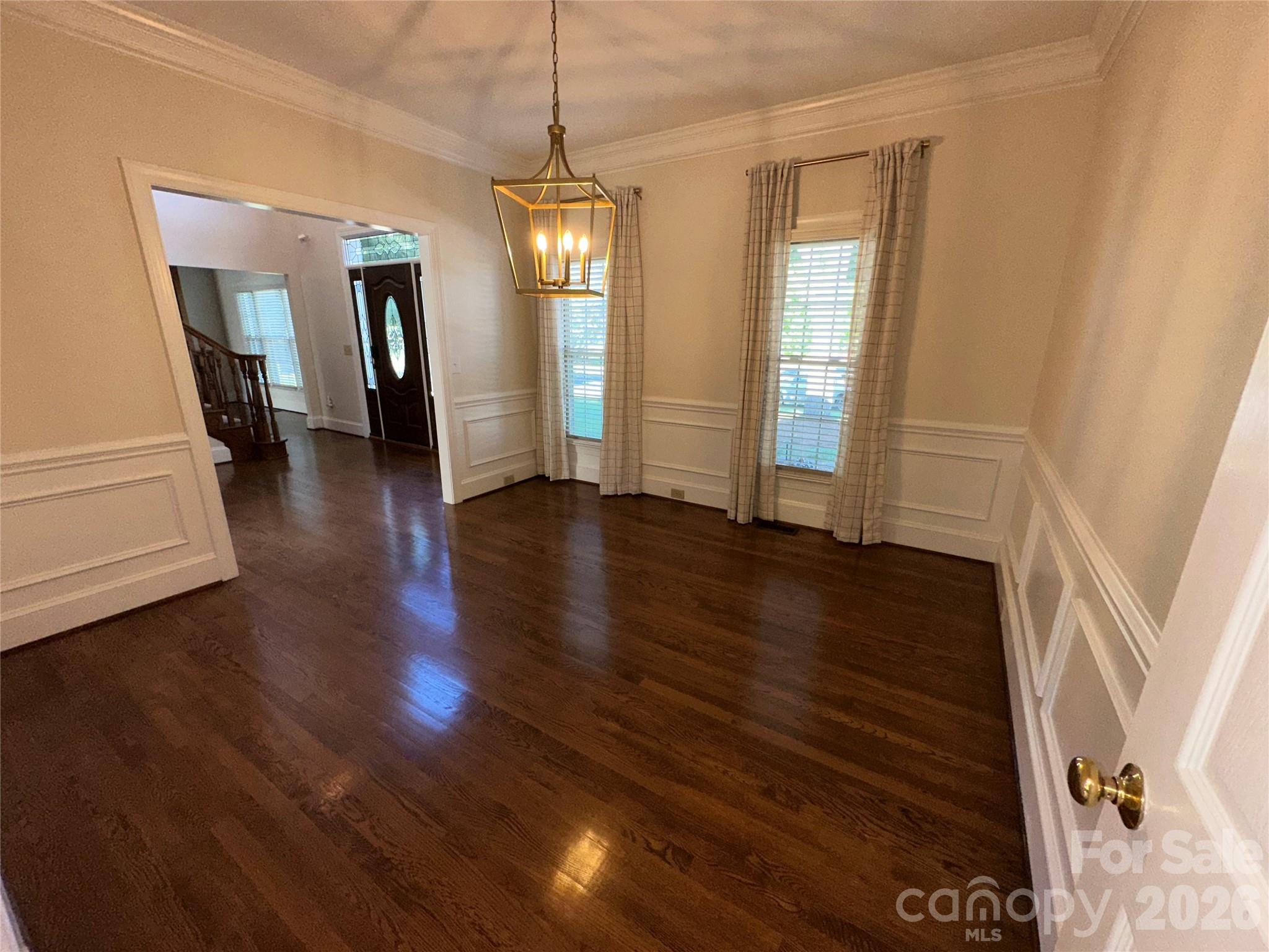 8219 Deer Drive Property Photo 3