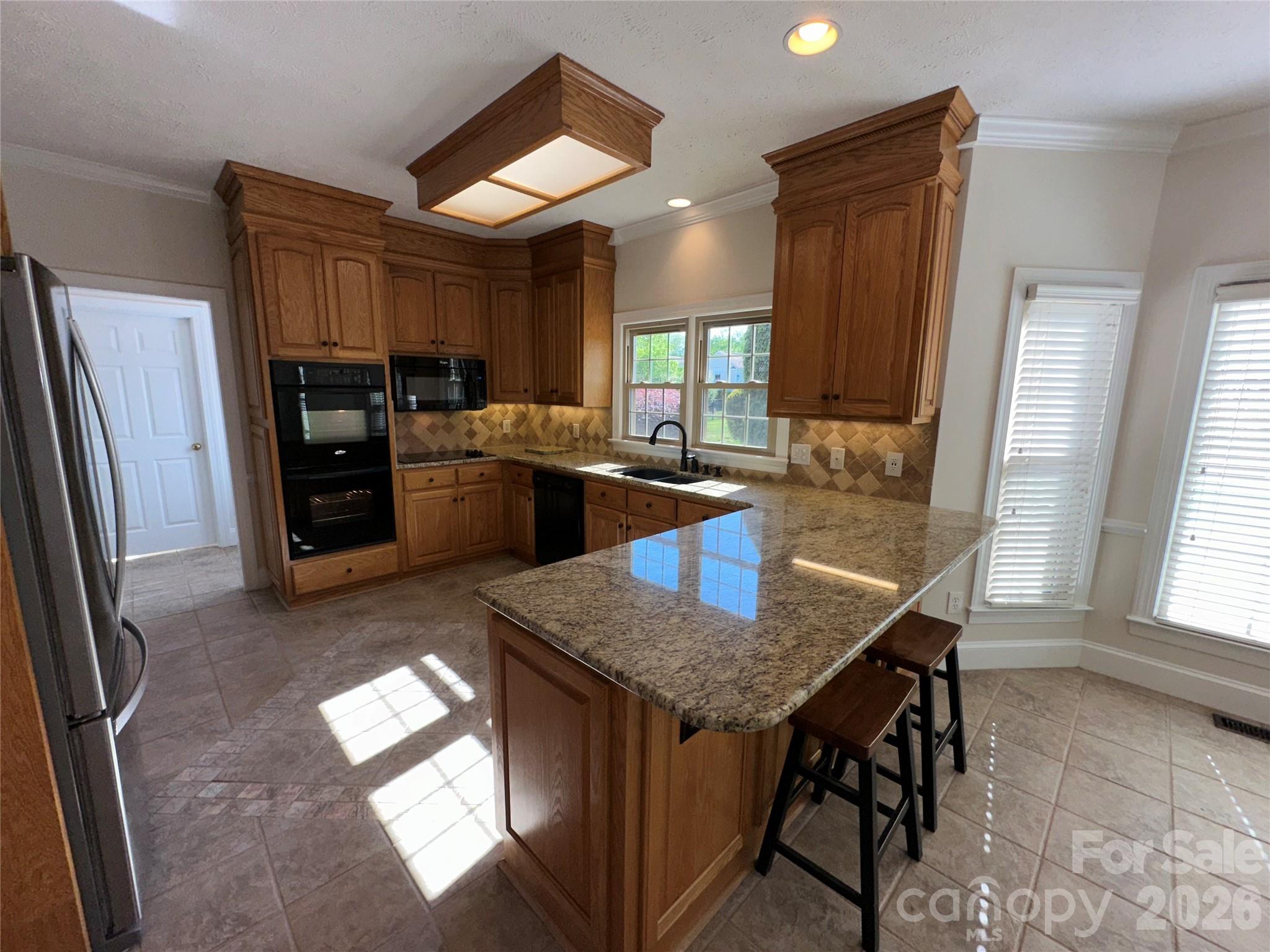 8219 Deer Drive Property Photo 6
