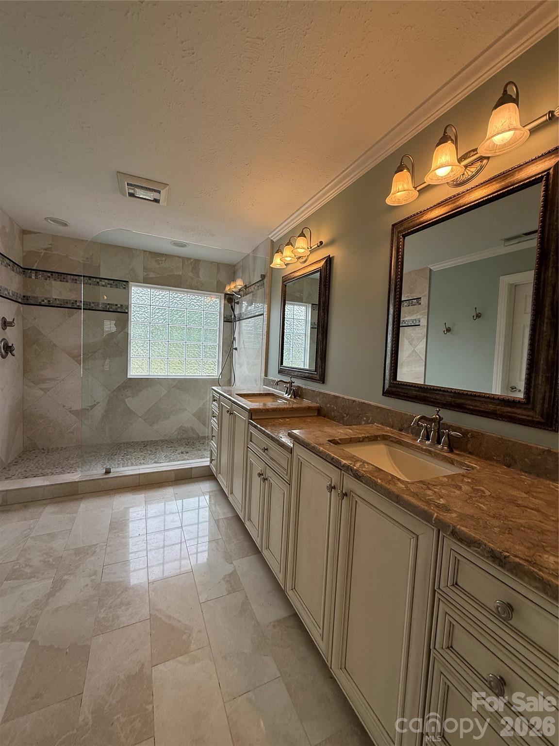 8219 Deer Drive Property Photo 18