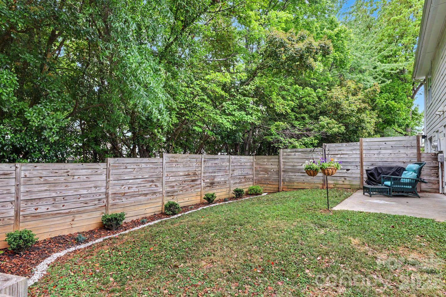 1511 Briar Creek Road A Property Photo 4