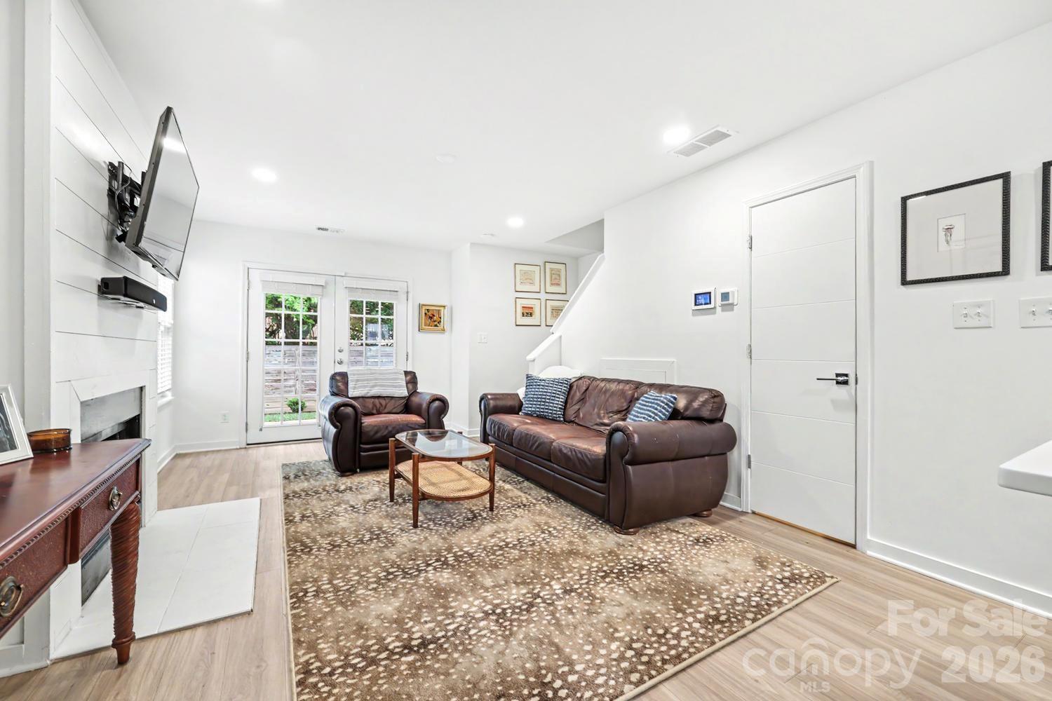 1511 Briar Creek Road A Property Photo 13