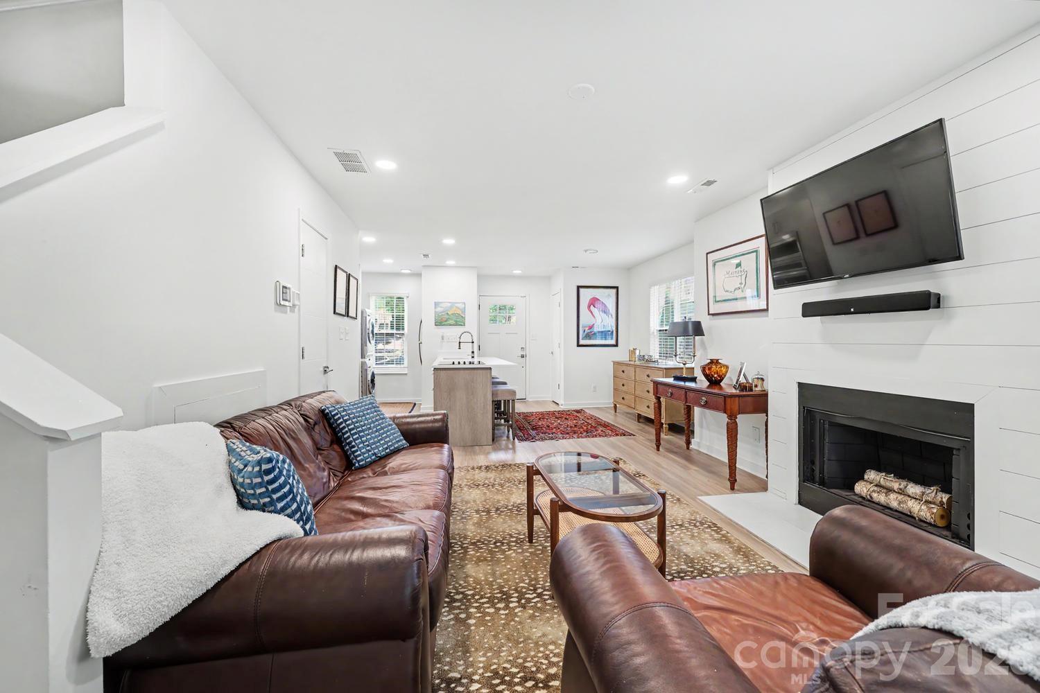 1511 Briar Creek Road A Property Photo 15