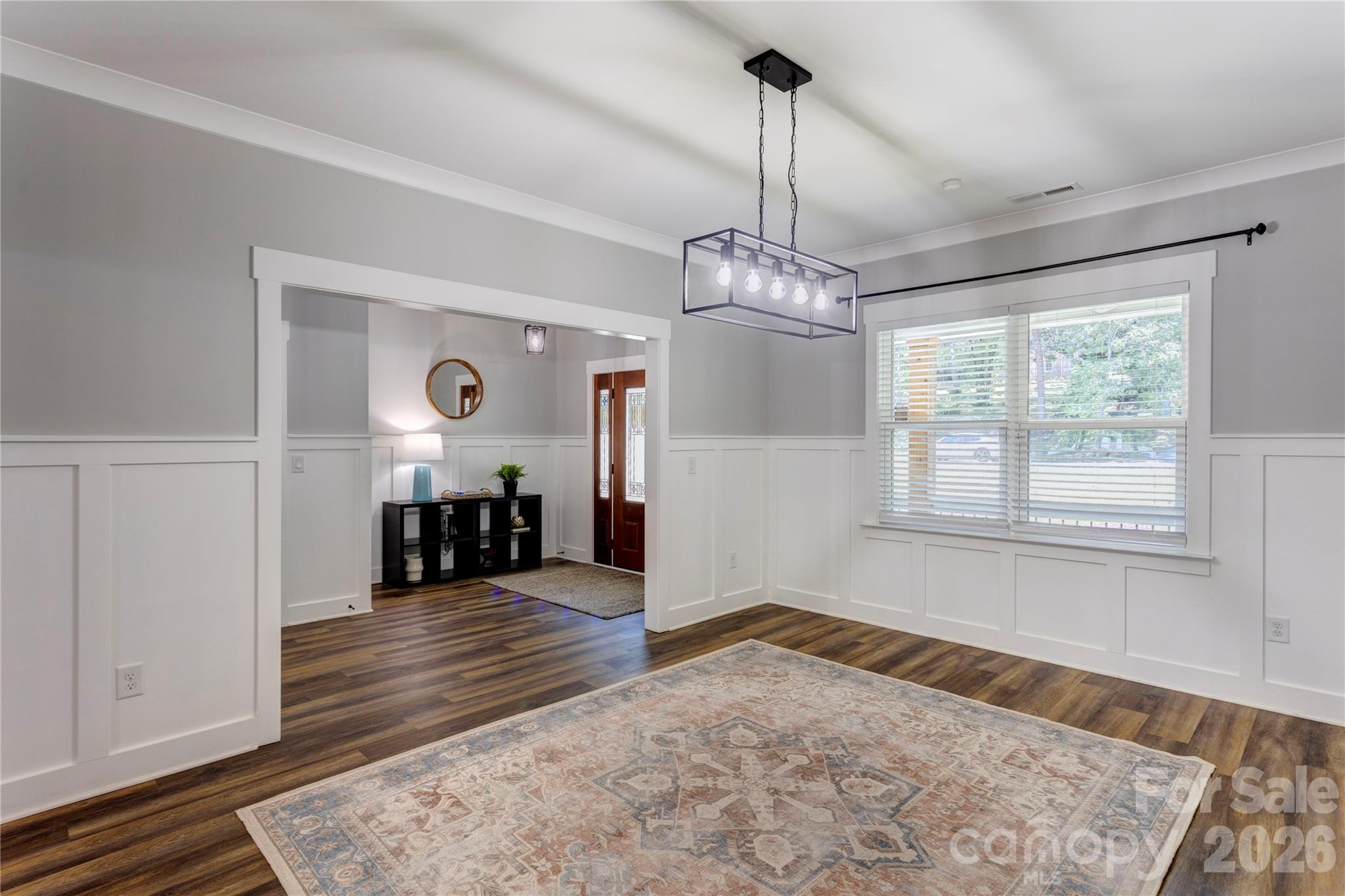 9311 Willowglen Trail Property Photo 6