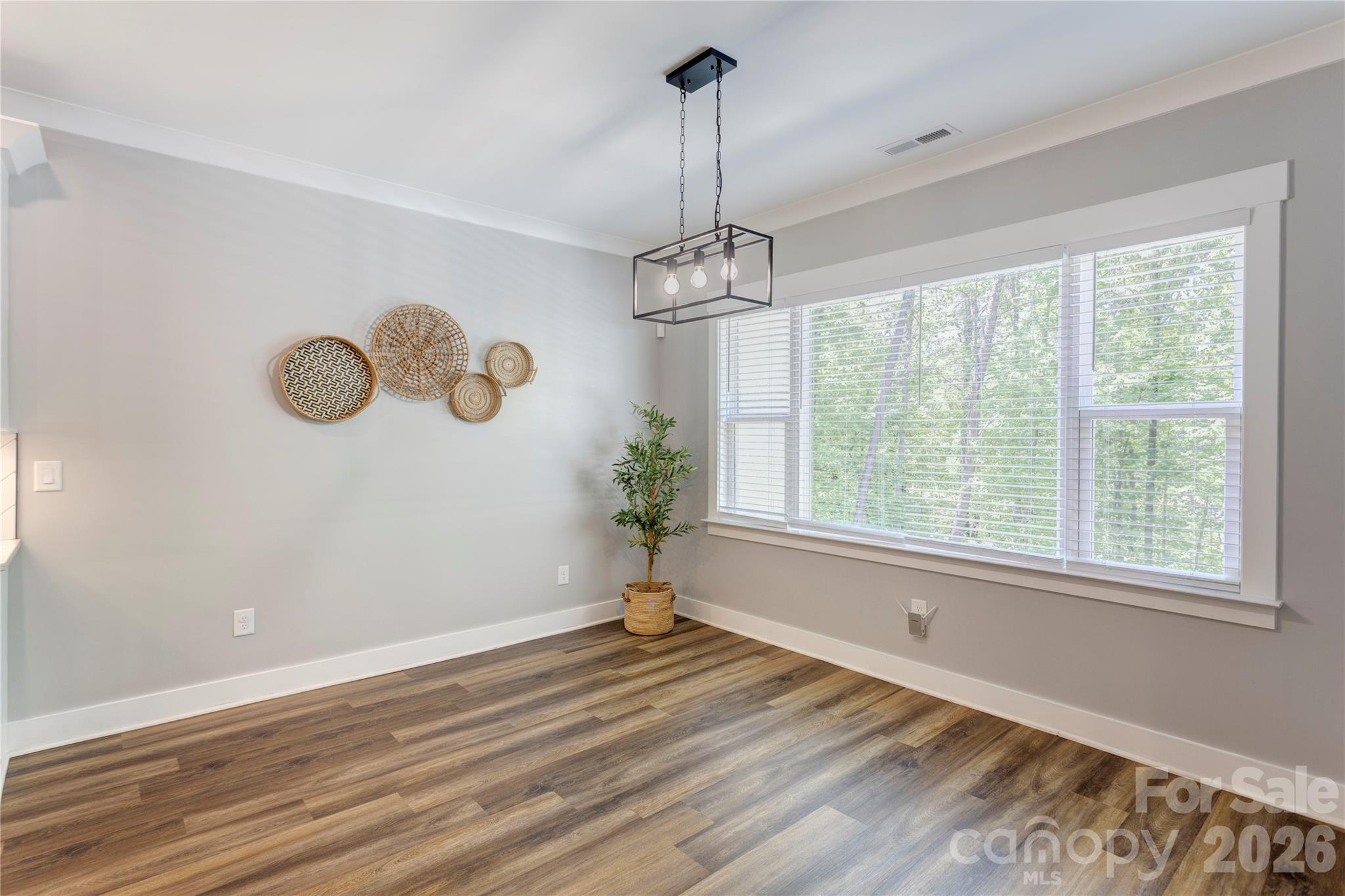 9311 Willowglen Trail Property Photo 12