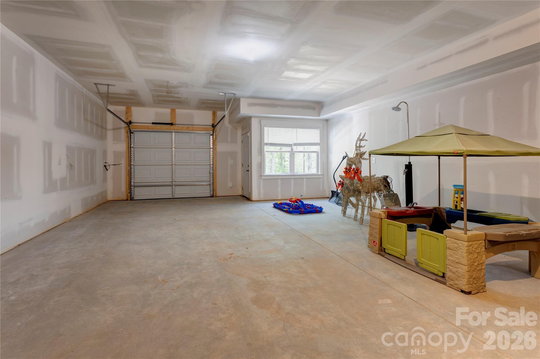 9311 Willowglen Trail Property Photo 34