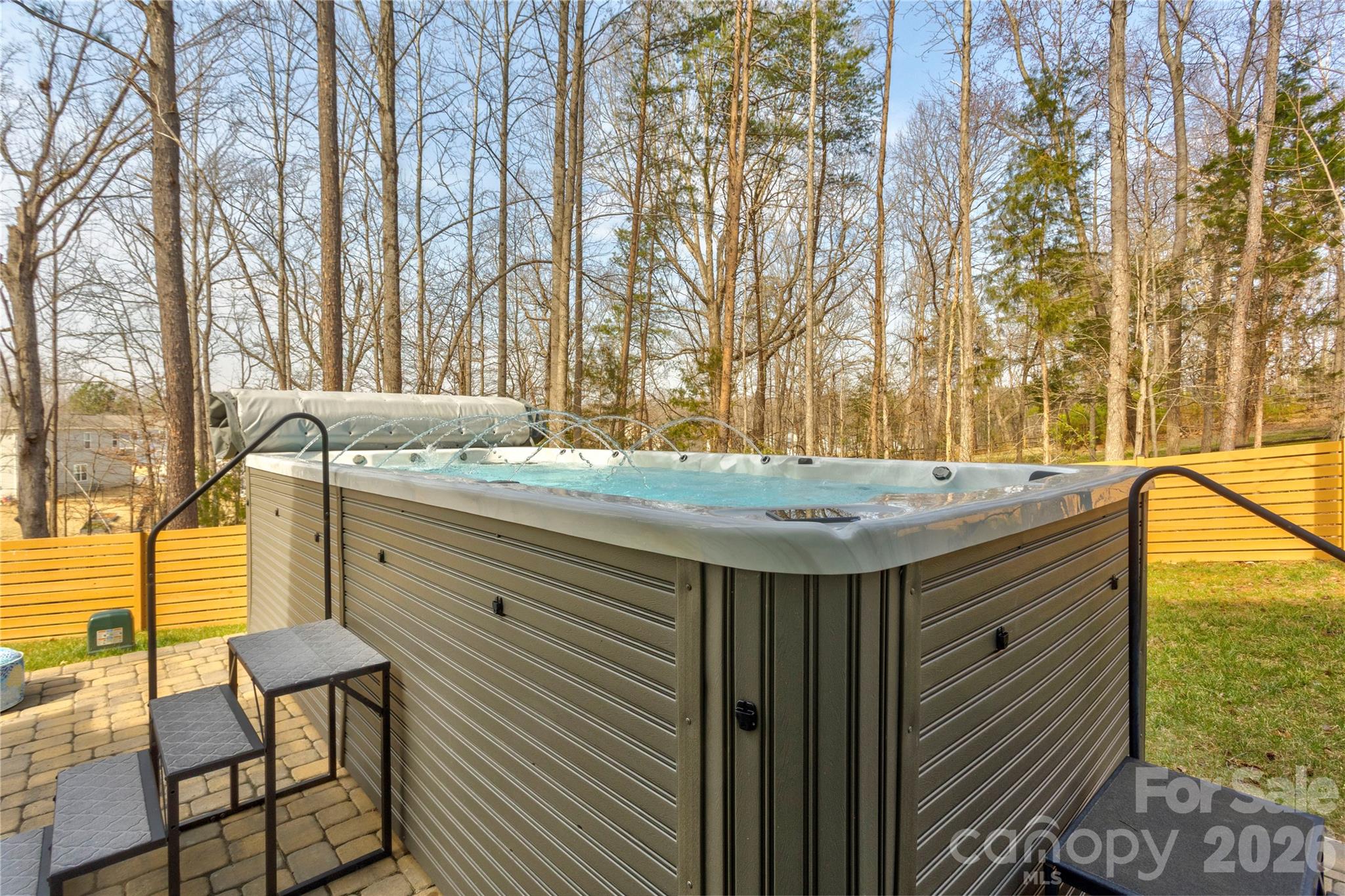 9311 Willowglen Trail Property Photo 39