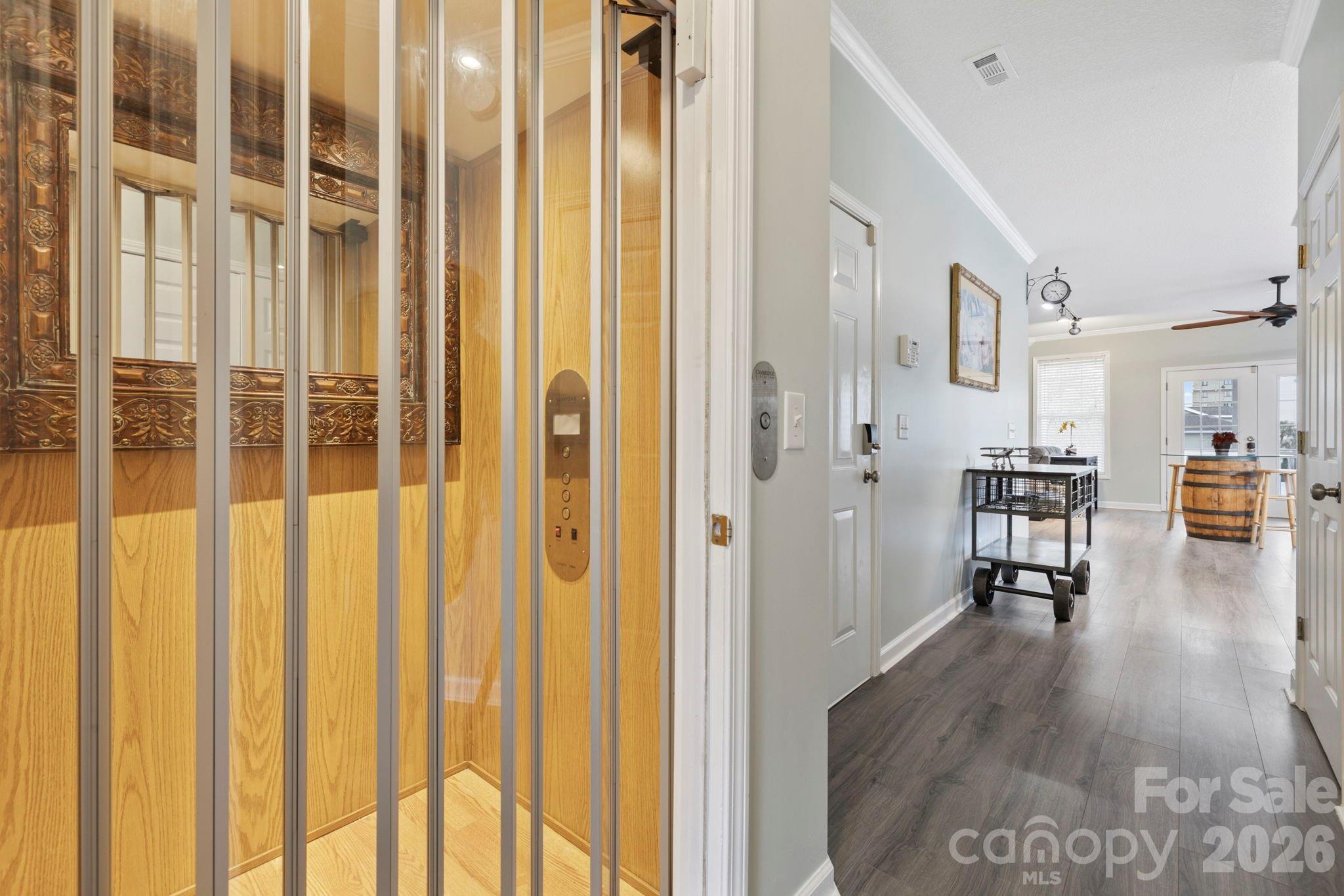 122 Rainbow Drive Property Photo 4
