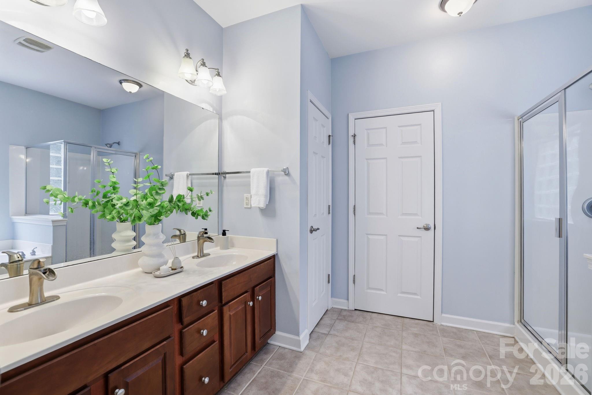 445 Buttermere Road Property Photo 22