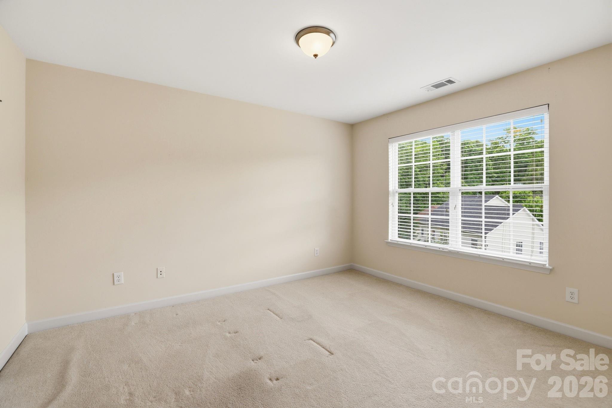 445 Buttermere Road Property Photo 28