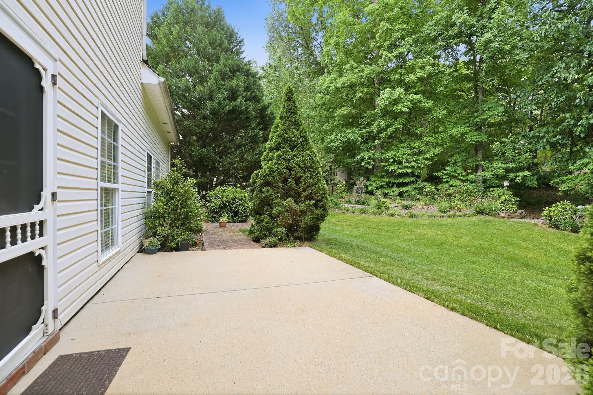 445 Buttermere Road Property Photo 35