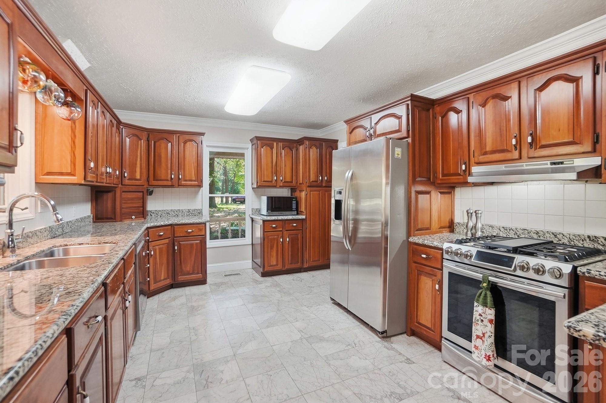 846 Windy Oaks Way Property Photo 16