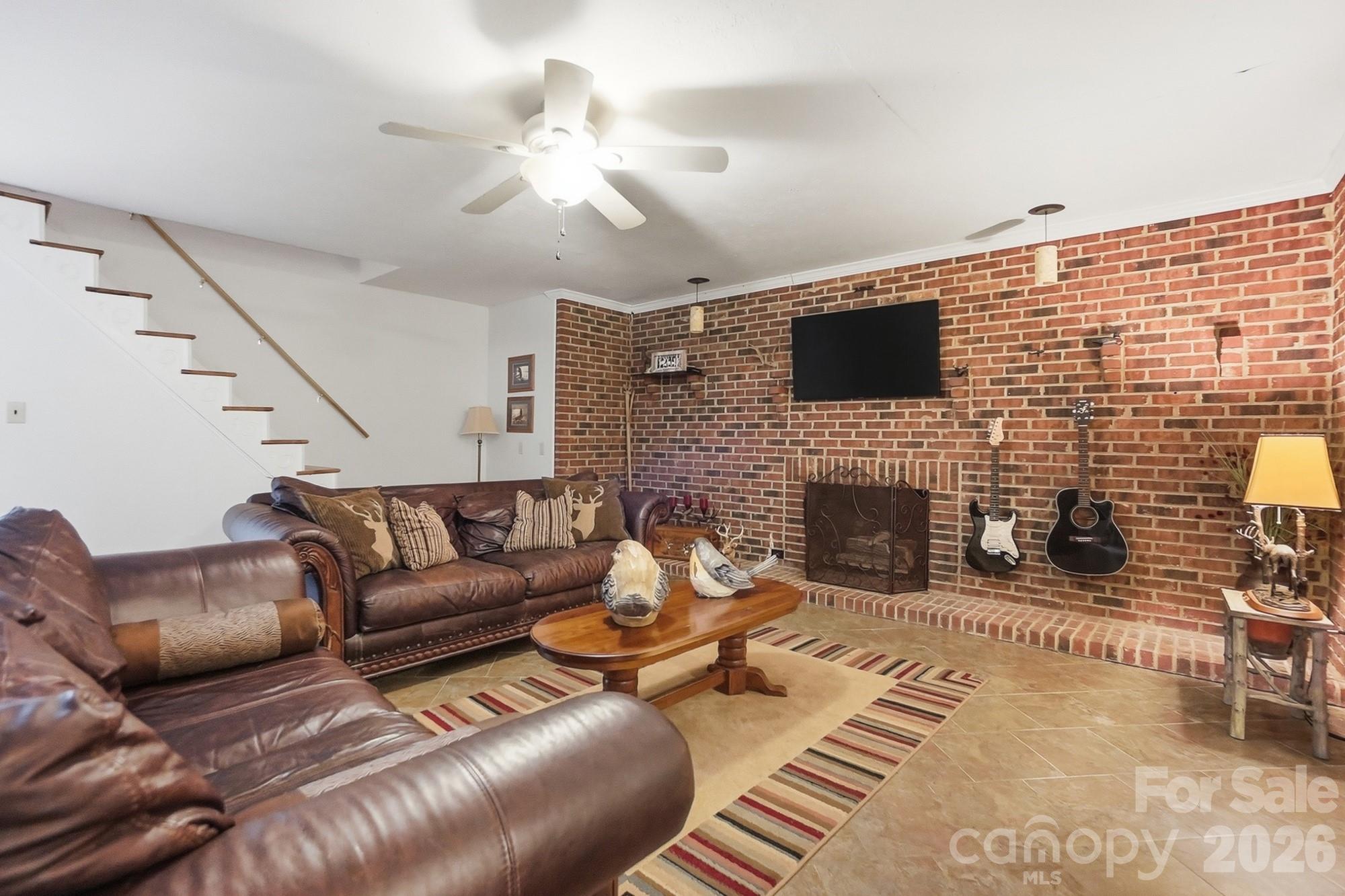 846 Windy Oaks Way Property Photo 34