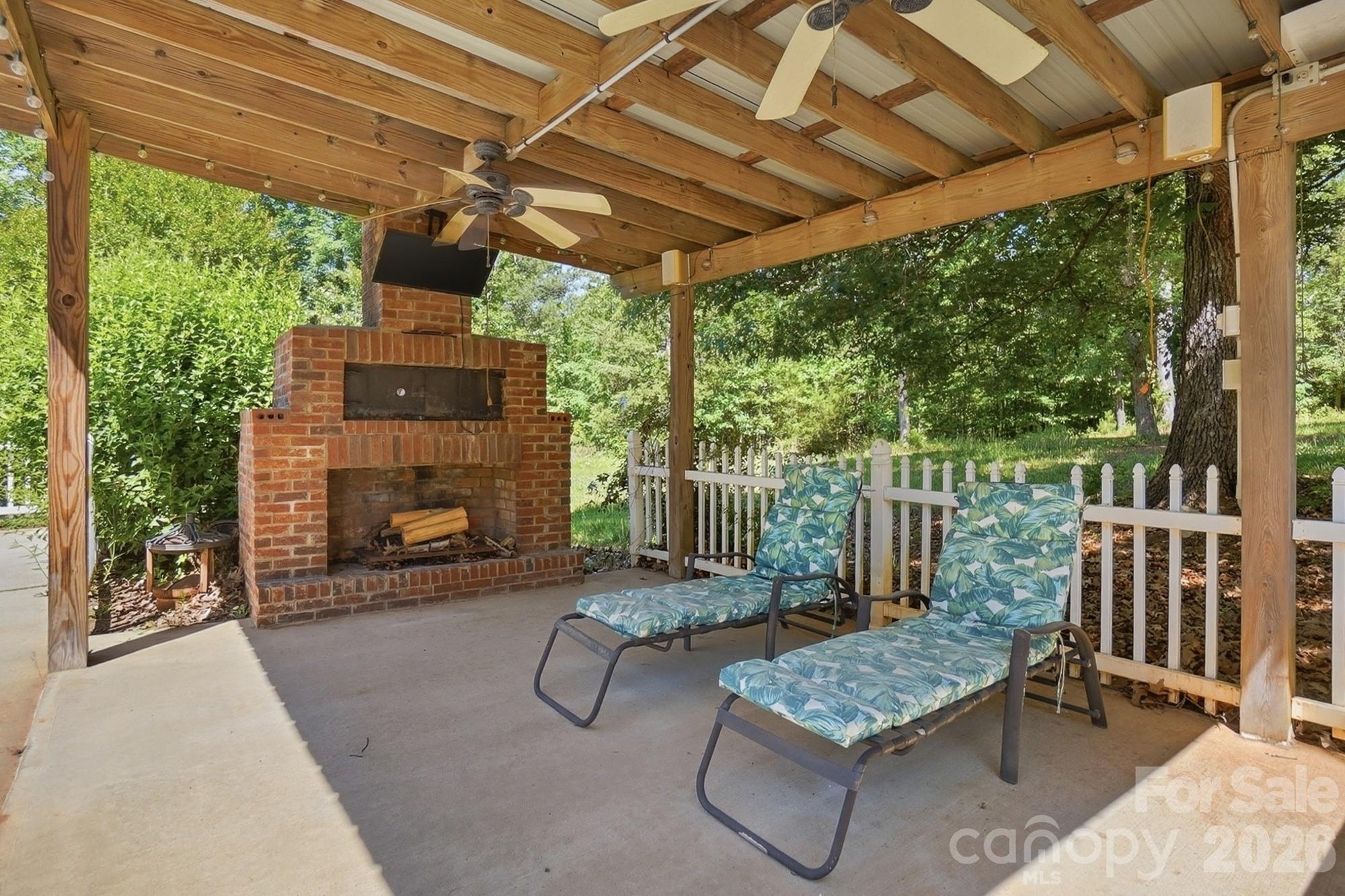 846 Windy Oaks Way Property Photo 41