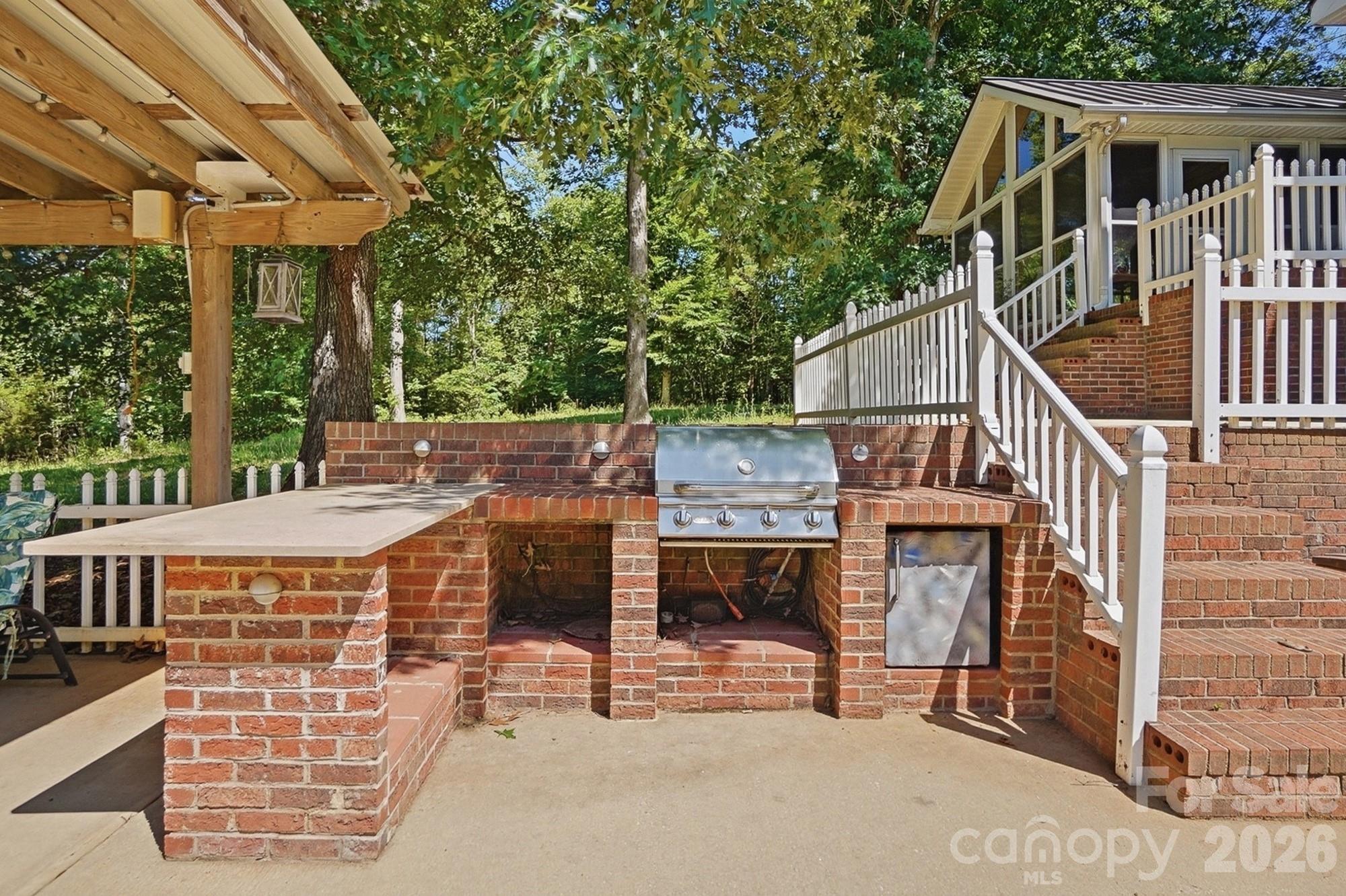 846 Windy Oaks Way Property Photo 42