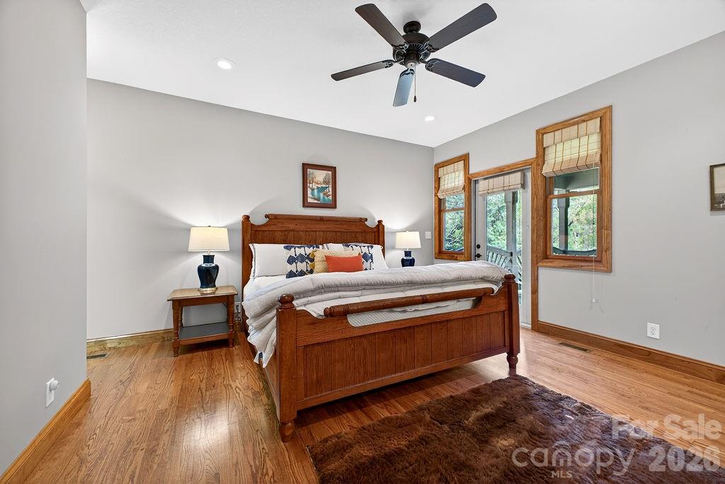 24 Triple Fairways Drive Property Photo 14
