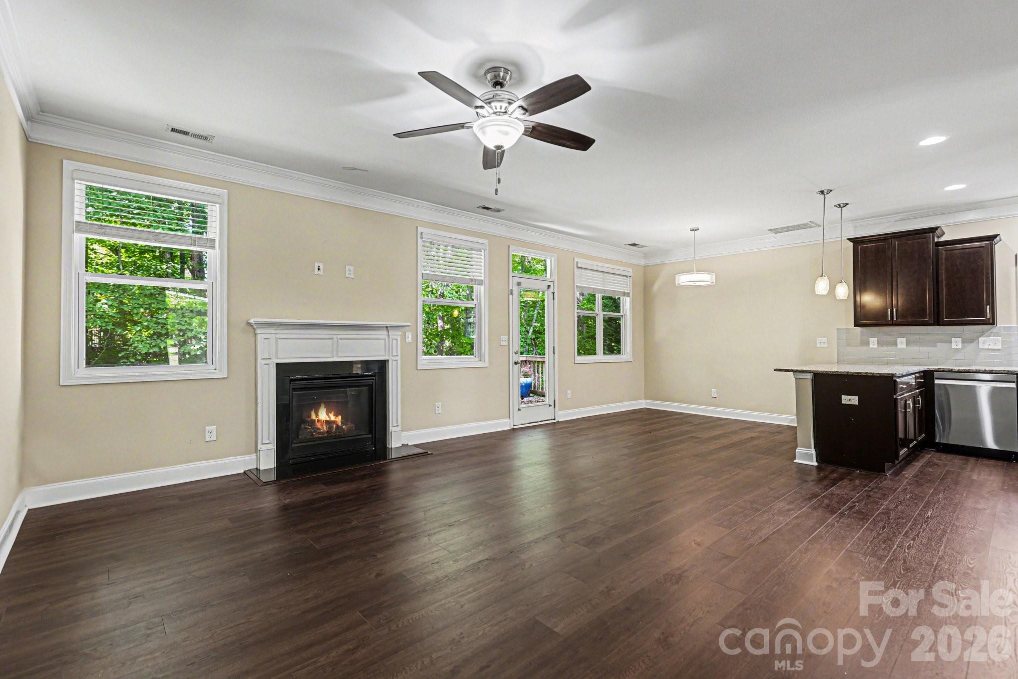 3042 Collin House Drive Property Photo 6