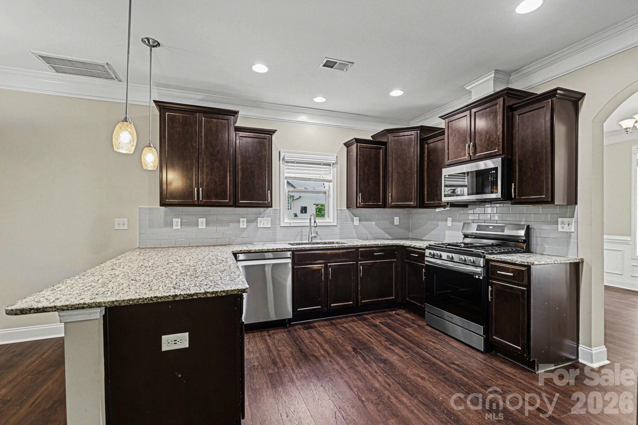 3042 Collin House Drive Property Photo 12