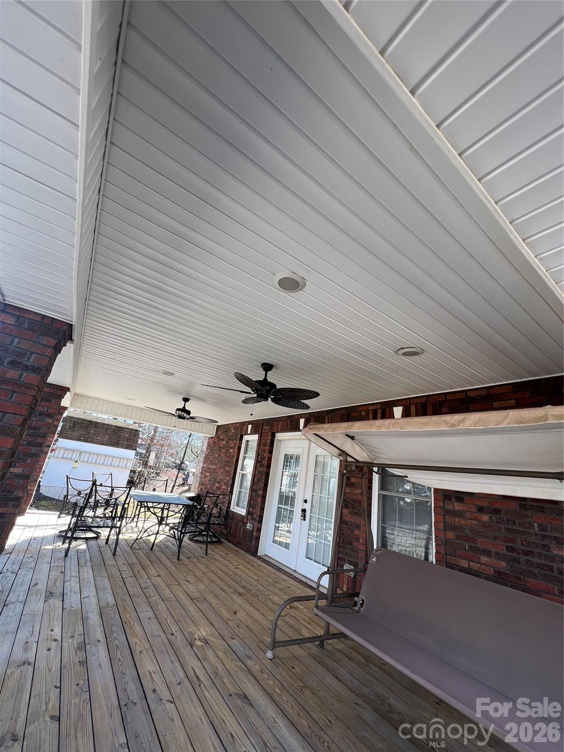 129 Twin Bluff Trail Property Photo 5