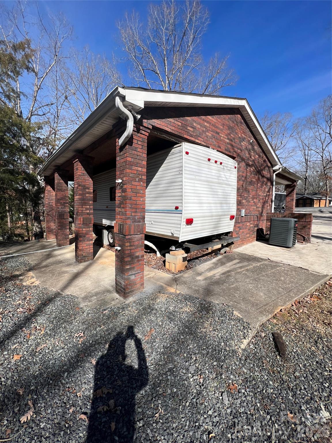 129 Twin Bluff Trail Property Photo 7