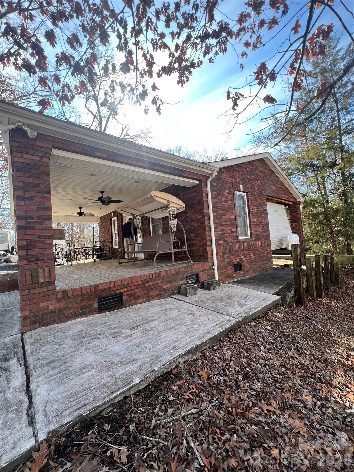 129 Twin Bluff Trail Property Photo 11