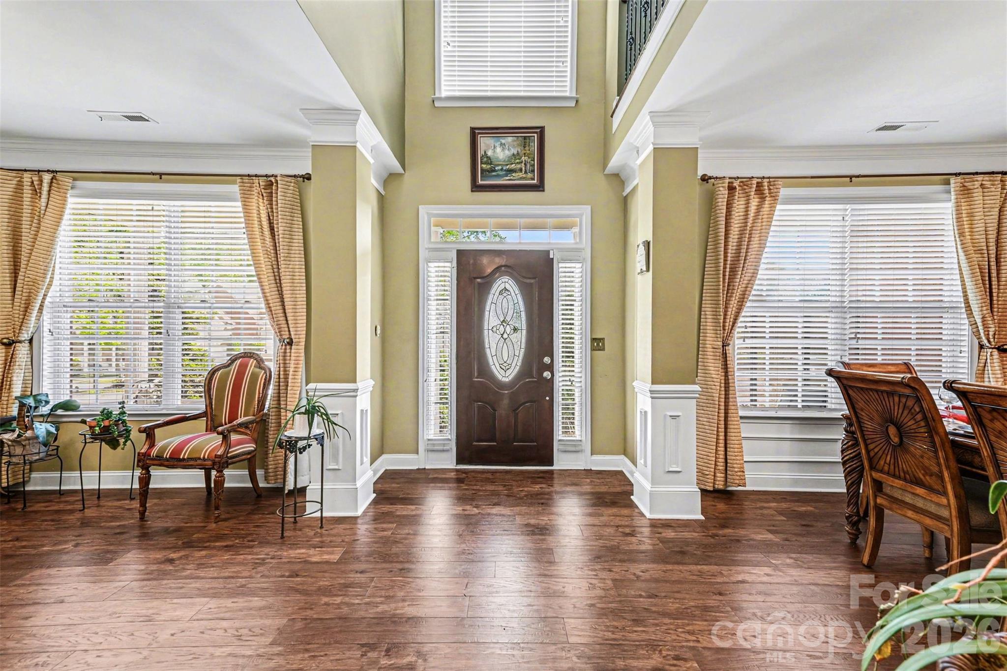 10812 Clark Street Property Photo 6
