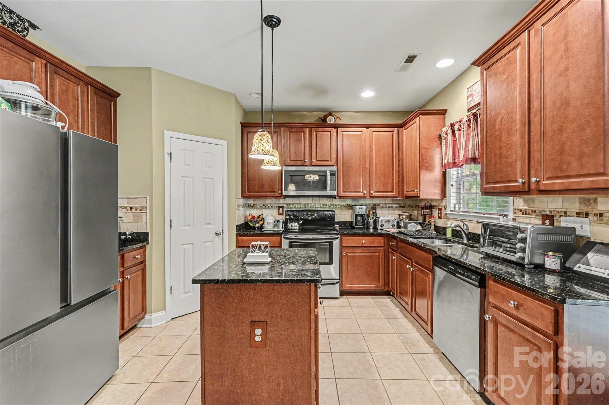 10812 Clark Street Property Photo 11