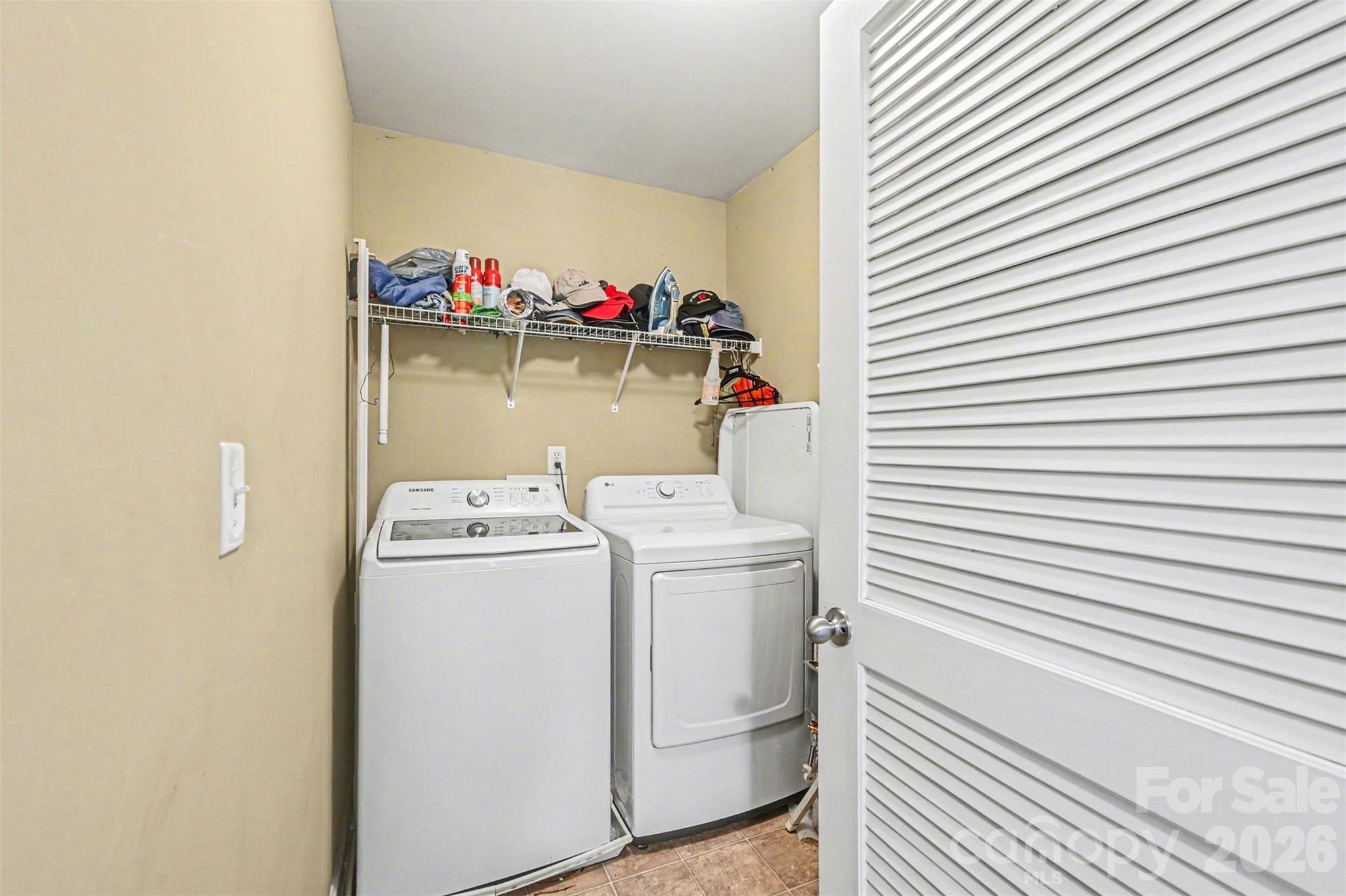 10812 Clark Street Property Photo 29