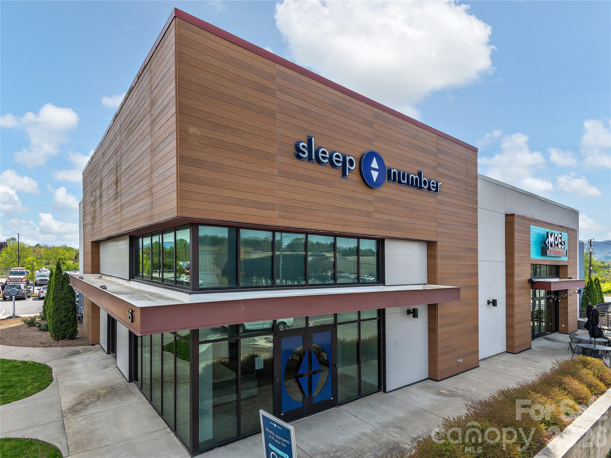 15-40 Peaks Center Lane Property Photo 14