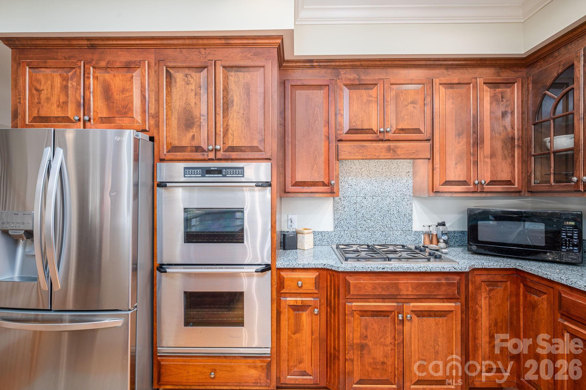 110 Elizabeth Court Property Photo 23