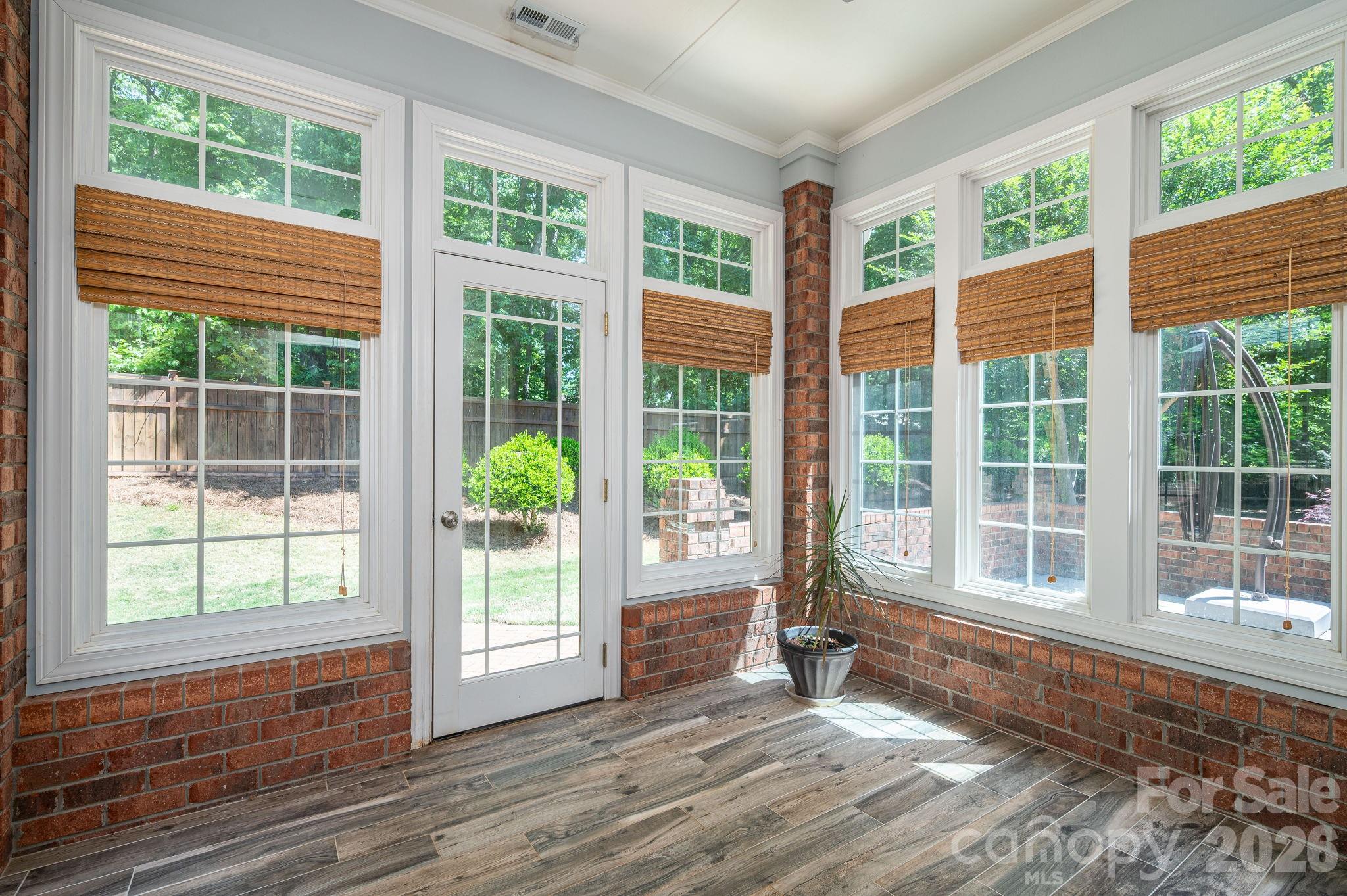 110 Elizabeth Court Property Photo 27