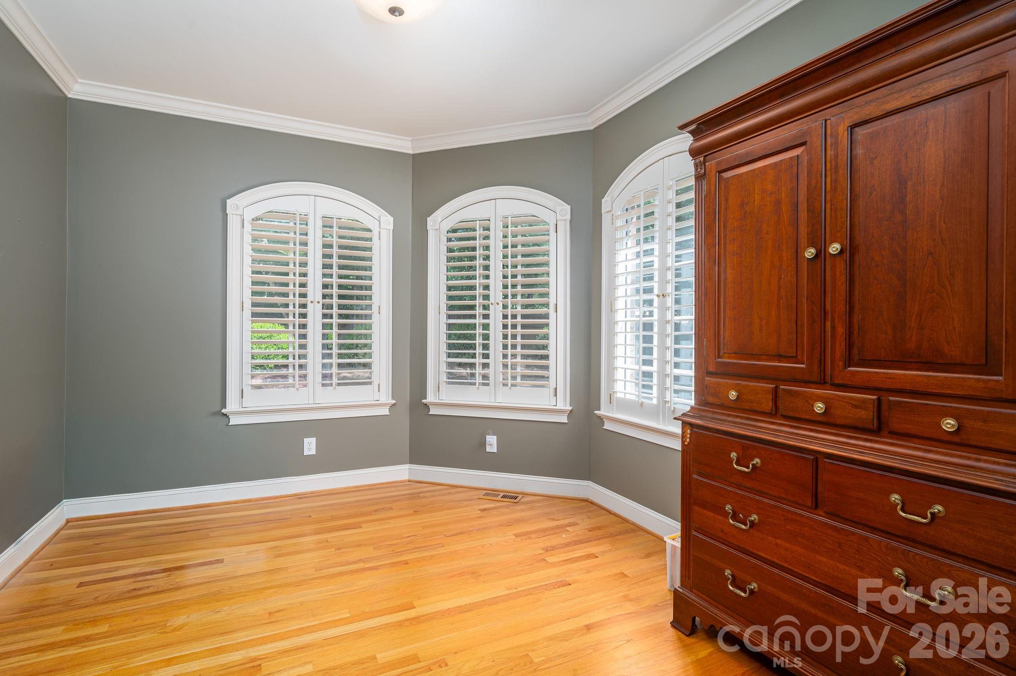 110 Elizabeth Court Property Photo 29
